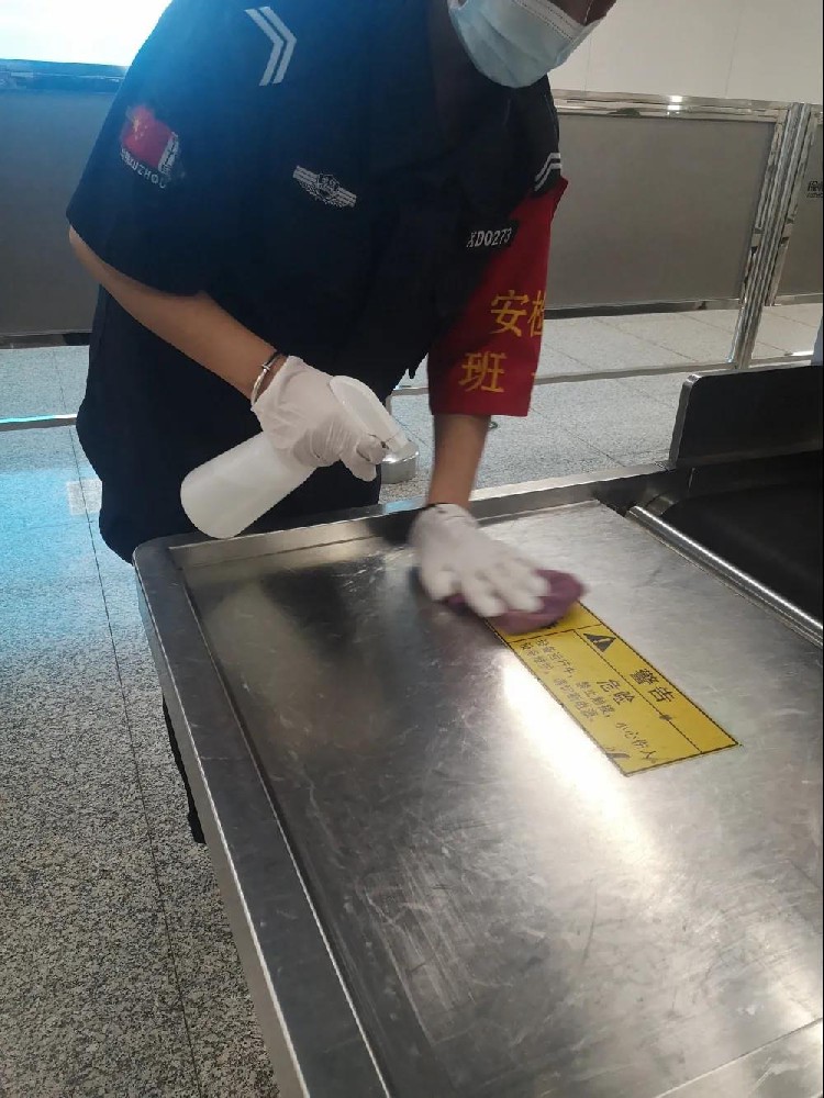 筑牢徐州地鐵疫情管控防線——地鐵安檢在行動